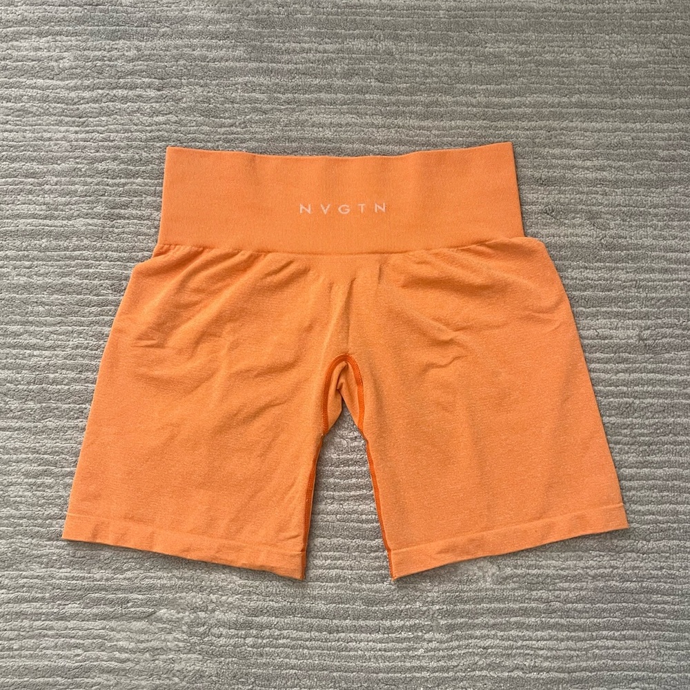 NVGTN Pro Seamless Short Burnt Orange Size M